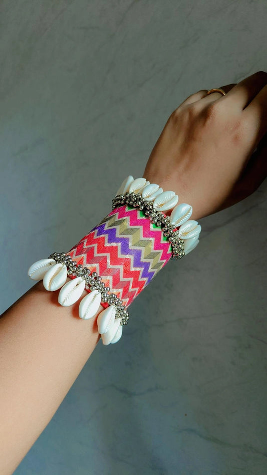 Aafry handcuff