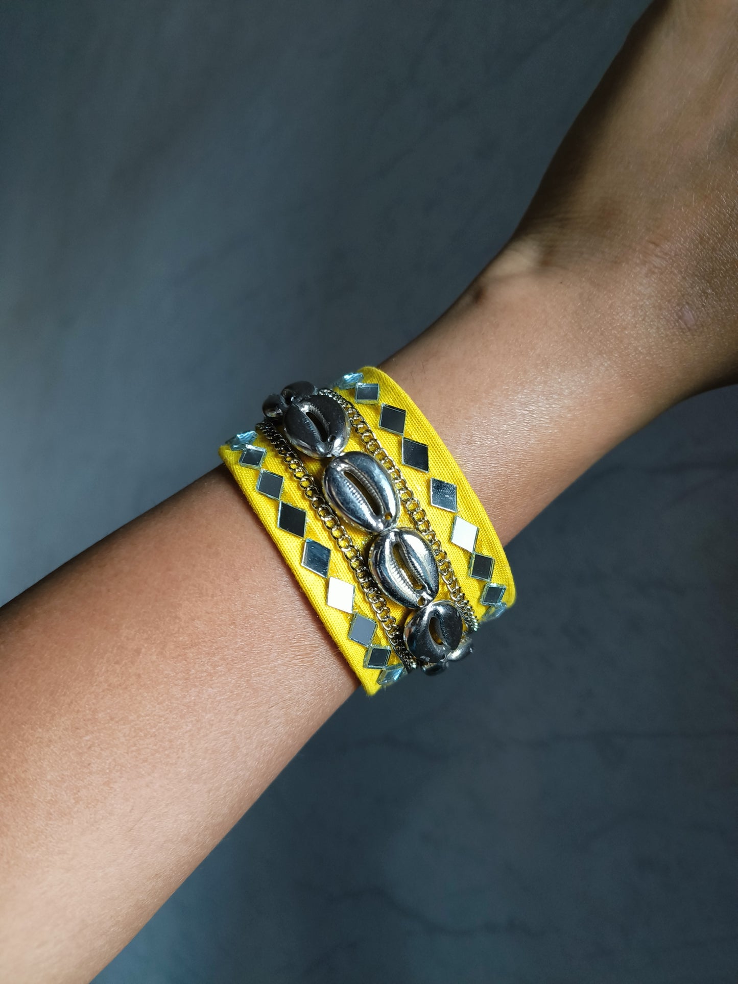 Chamkila handcuff