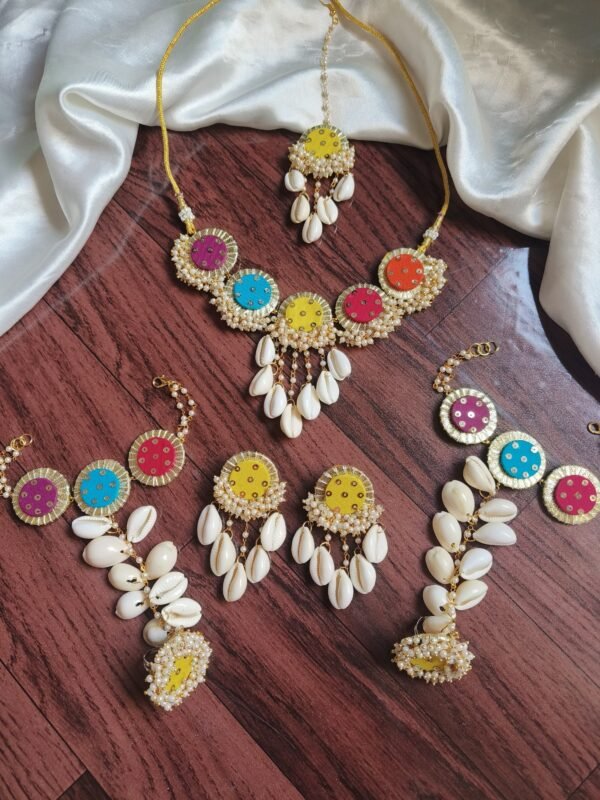 Bahaar haldi jewellery set